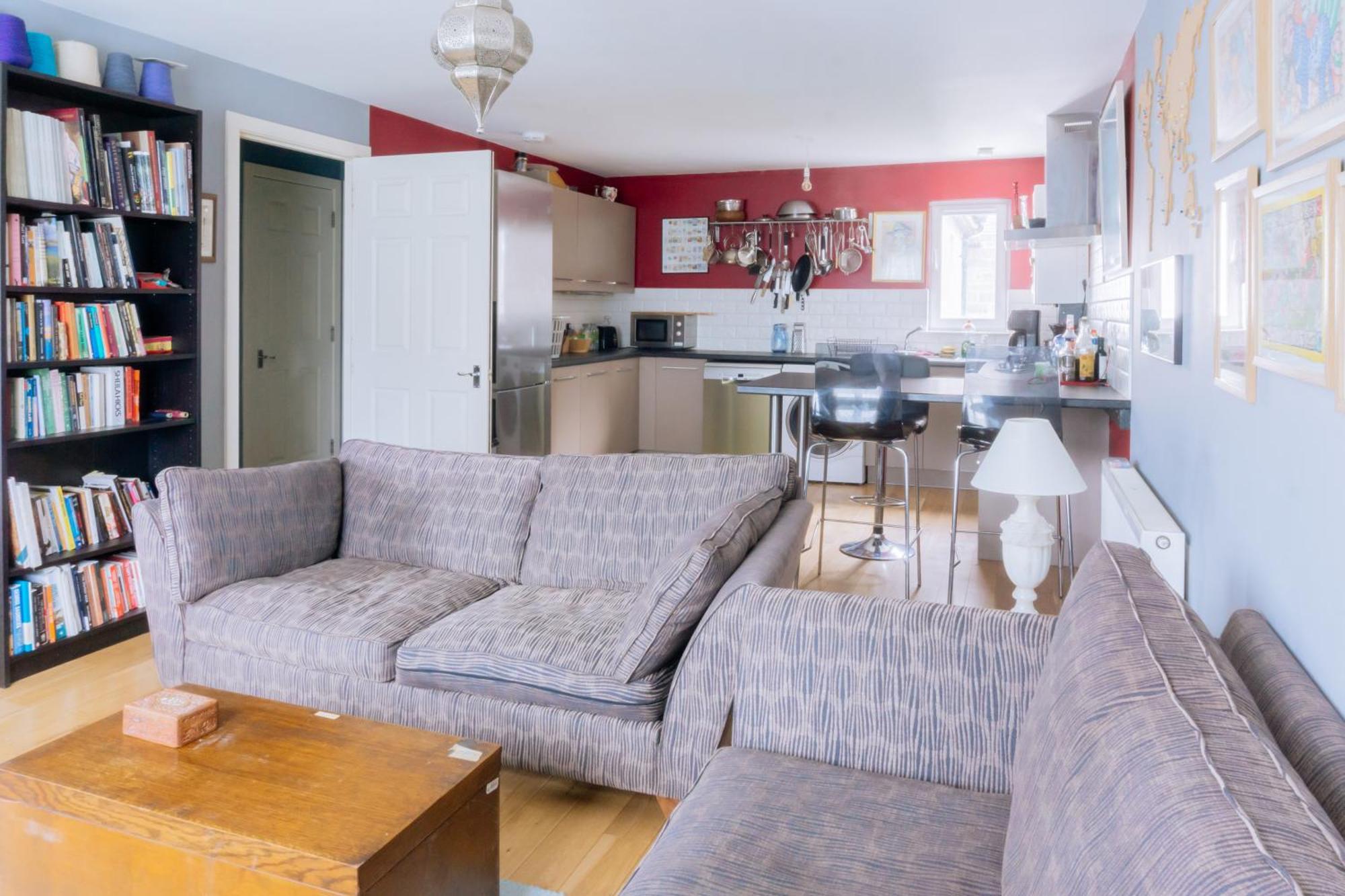 Stylish 3 Bedroom Apartment Near Hollyrood Park 에든버러 외부 사진